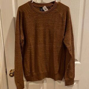 GAP Women’s Tan Crewneck Sweater
714
